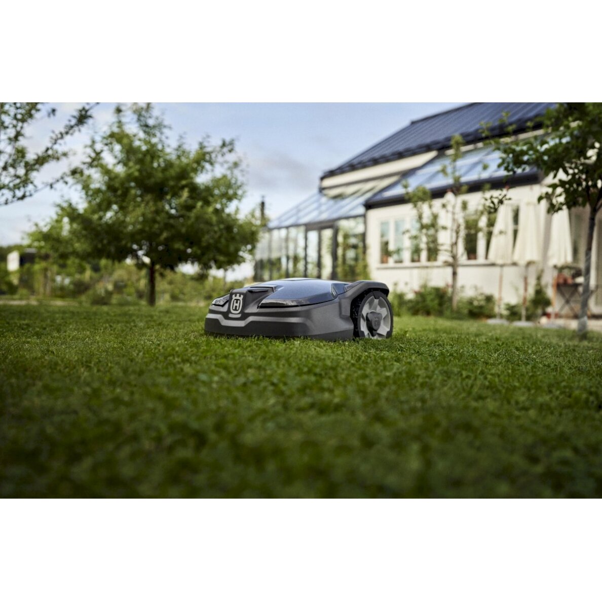 HUSQVARNA AUTOMOWER® 315 Mark II 4 HUSQVARNA AUTOMOWER® 315 Mark II 4