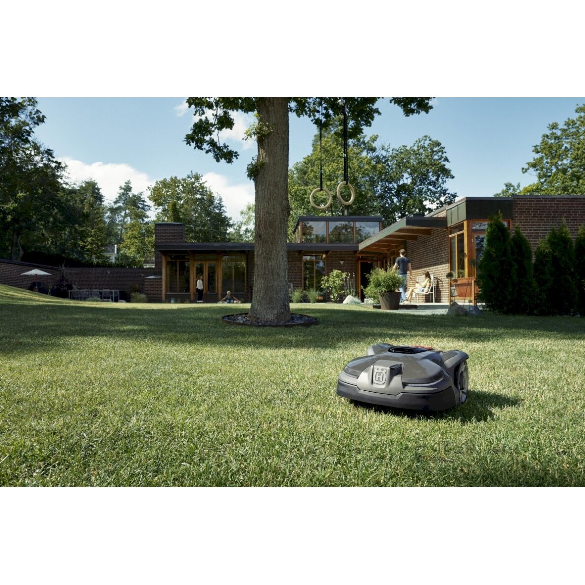 HUSQVARNA AUTOMOWER® 415X 6 HUSQVARNA AUTOMOWER® 415X 6
