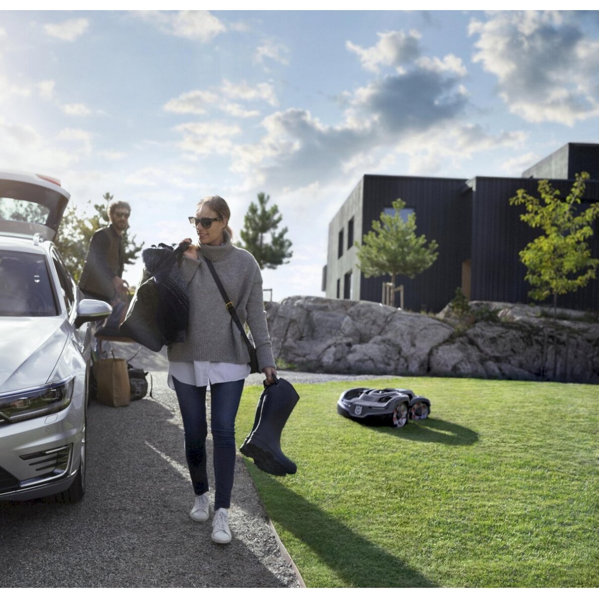 HUSQVARNA AUTOMOWER® 435X AWD 11 HUSQVARNA AUTOMOWER® 435X AWD 11